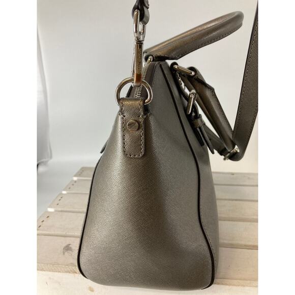 MICHAEL KORS, PUTER METALIC SAFFIANO LEATHER CROSSBODY BAG - Picture 6 of 16